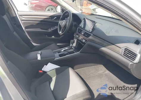 2019 Honda Accord Lx z USA, uszkodzony, nr VIN 1HGCV1F11KA078693